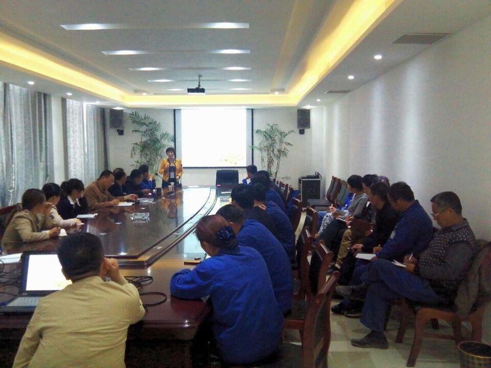 楚逸琳授課見證