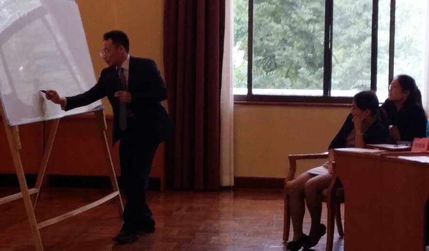 趙栩凡老師-2015年10月11-13號(hào)-金字塔原理邏輯思維課程-廣東駿豐頻譜-