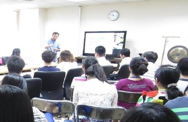 梁學(xué)榮授課見(jiàn)證